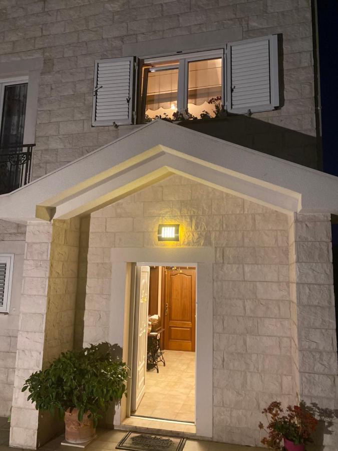 Apartman Mare *
