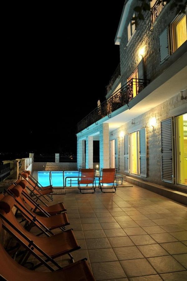 Mare Apartment *